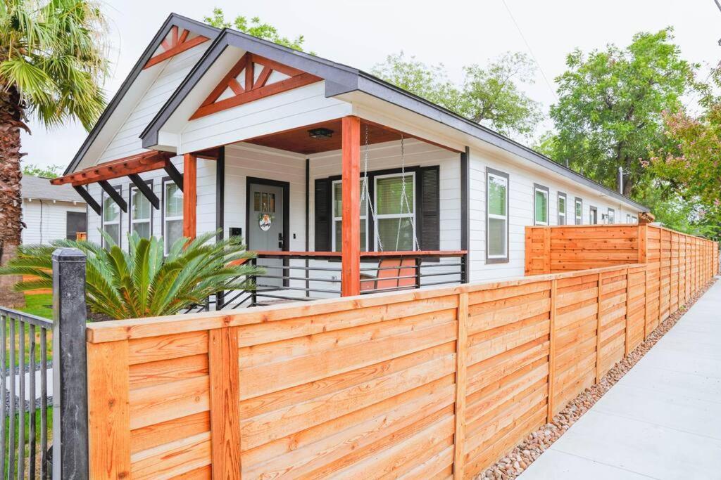 Lamar Villa-3 Bed 2.5 Bath With Outdoor Kitchen San Antonio Exteriör bild