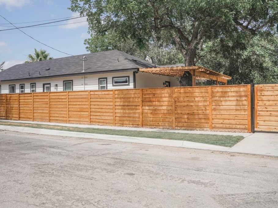 Lamar Villa-3 Bed 2.5 Bath With Outdoor Kitchen San Antonio Exteriör bild